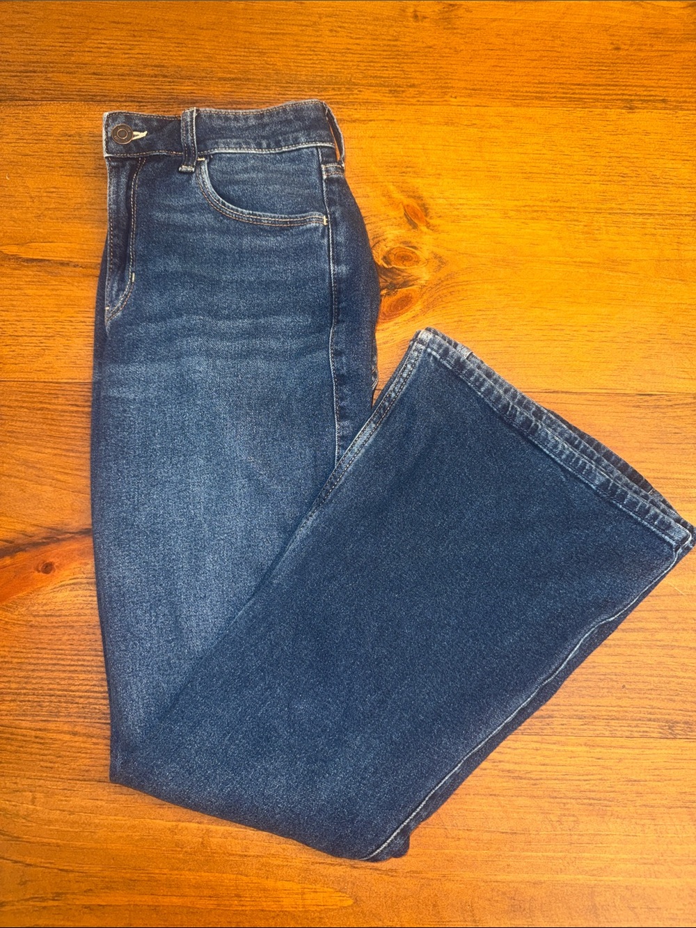 Hollister Dark Blue High-Rise Flare Jeans - Women's - Picture 6 of 10